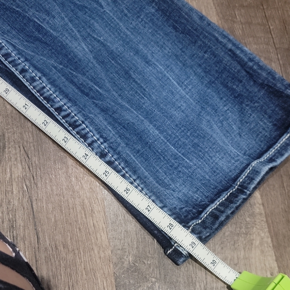 MISS ME Boot Cut Jeans with Distressed Details - Picture 9 of 9